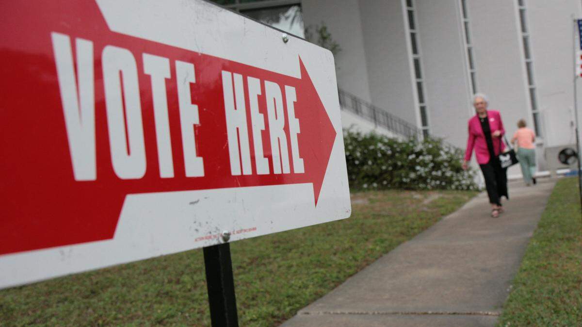 Voters will decide on Nov. 6 whether Republican Will Robinson will take the vacated seat in Florida House District 71 or whether Democrat Tracy Pratt will break a longstanding Republican stronghold in a district that represents virtually all of western Manatee County.