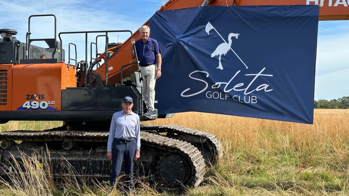 A new Florida golf course will wind around wetlands and a river. See what’s coming