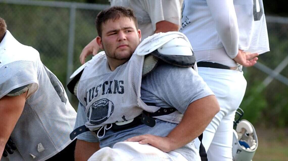 ‘He was a guy with a huge heart.’ Ex-Lakewood Ranch football star Cody Hughes dies at 32