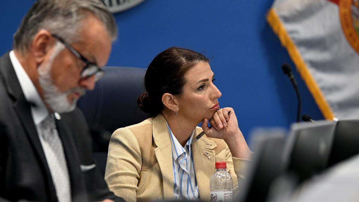 Commissioner Amanda Ballard listens to discussion of a proposal requiring nonprofits receiving county funding to verify the legal status of clients during a Tuesday, April 7, 2026, meeting of the Manatee County Board of Commissioners.