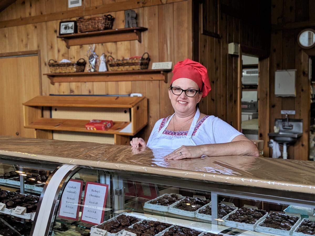 Mardee Westerman and husband Joe have owned Richey’s Chocolates since 2004. They have continued to use many of the original chocolate recipes dating back to when the shop opened in 1949.