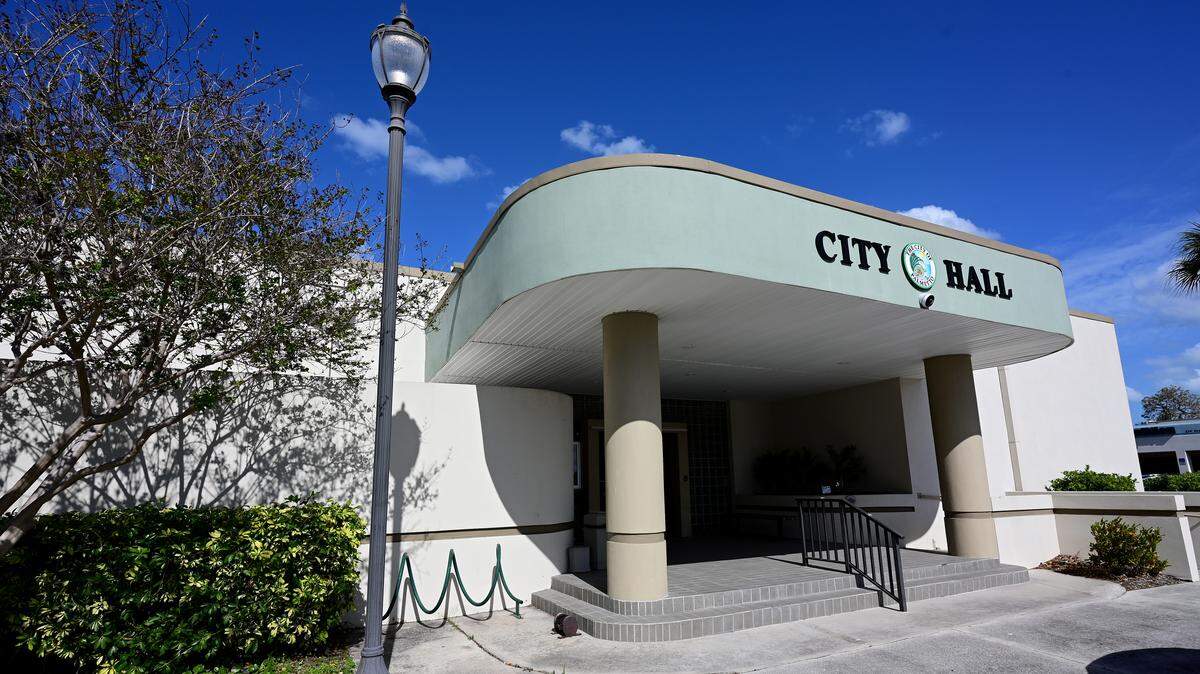 Palmetto City Hall parking lot entrance shown on April 21, 2026. City of Palmetto leaders are surveying residents to get input on a potential city rebrand as several developments look to reshape the city in coming years.