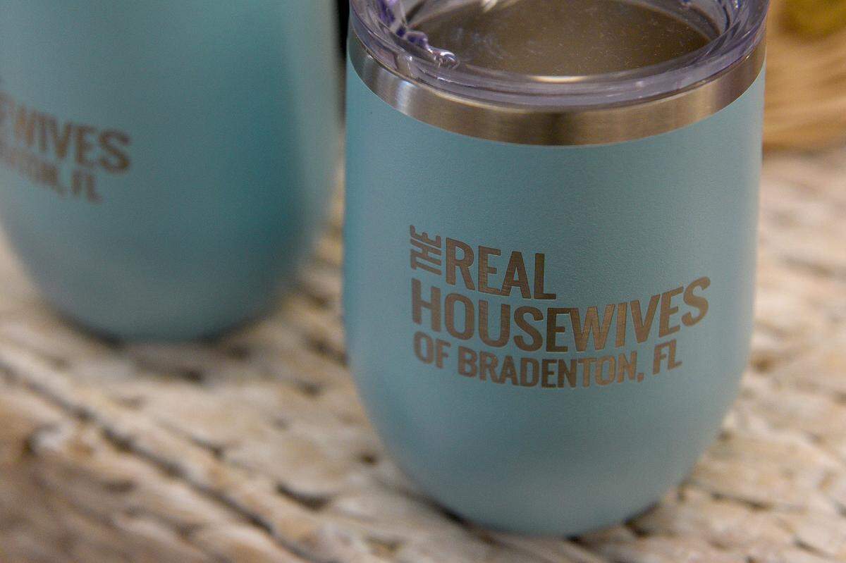 Amy Fleece, owner of Pink &Navy on Anna Maria Island, has opened a second location on Bradenton’s Old Main Street in the City Centre. Along with clothing a selection of cups, stickers, jewelry, purses and more is available.