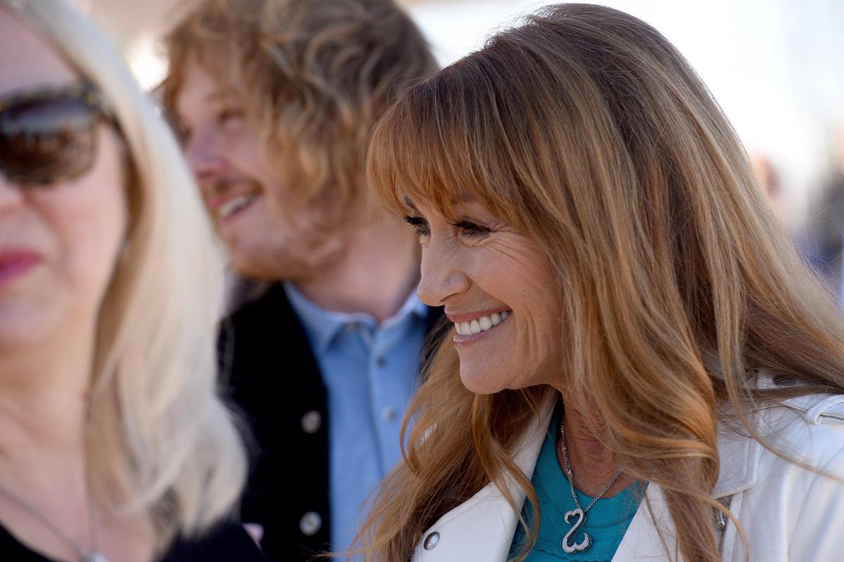 Award winning actress and artist Jane Seymour unveiled her sculpture, ‘Open Hearts’ at the Bradenton Riverwalk Friday morning.