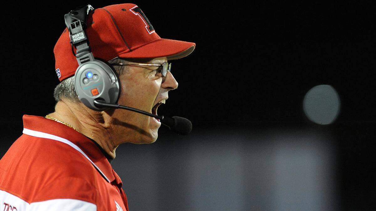 Palmetto's head coach Dave Marino yells during Friday night's game at Braden River. 
 TIFFANY TOMPKINS-CONDIE/Bradenton Herald