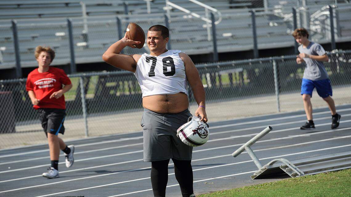Alex Salguero all business for Braden River offensive line 