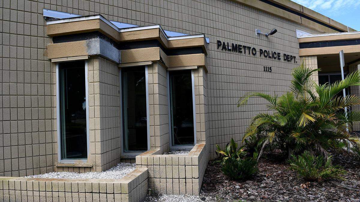 The existing Palmetto Police building on 10th Street is crumbling. Walls are separating, doors aren’t plumb and the interior is a jumbled warren of rooms added on over the years. There are two options the city is looking at for a replacement.
