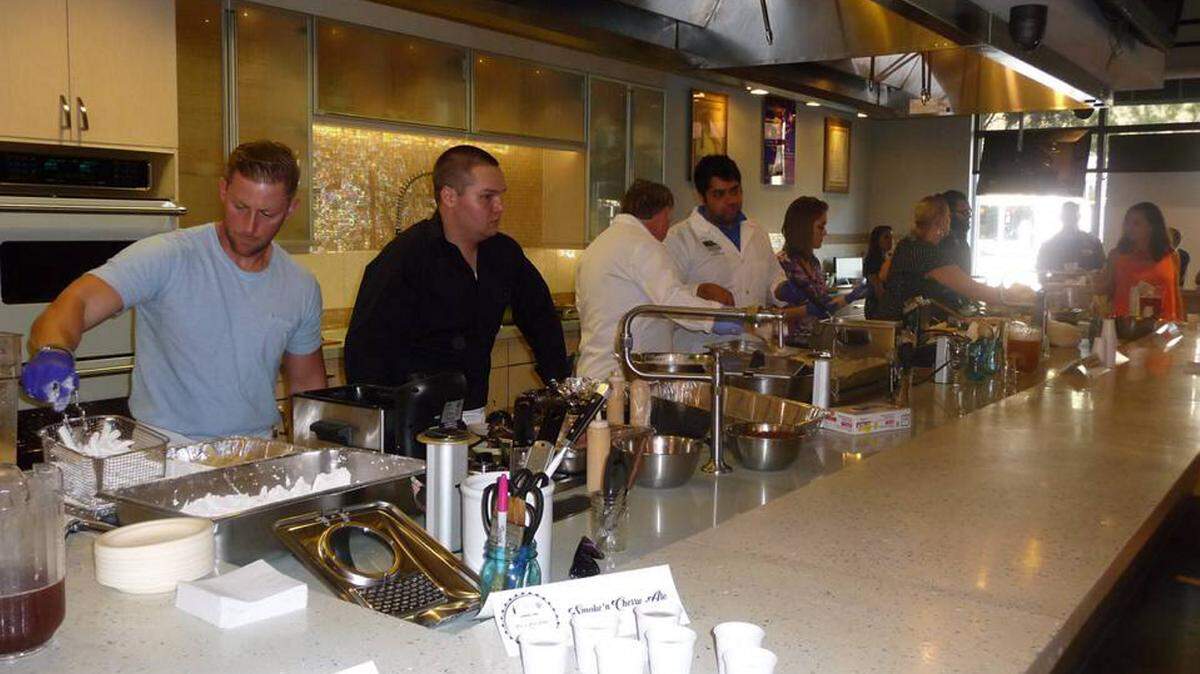Last year, the beer science class at the University of South Florida Sarasota-Manatee held an inaugural food and beer pairing at the Culinary Lab in Lakewood Ranch. BRADENTON HERALD FILE PHOTO