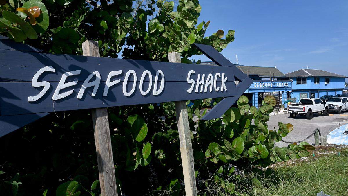 Multiple businesses surrounding an iconic Cortez restaurant are facing eviction shortly after Manatee County officials agreed to buy the business to build public boat ramps.