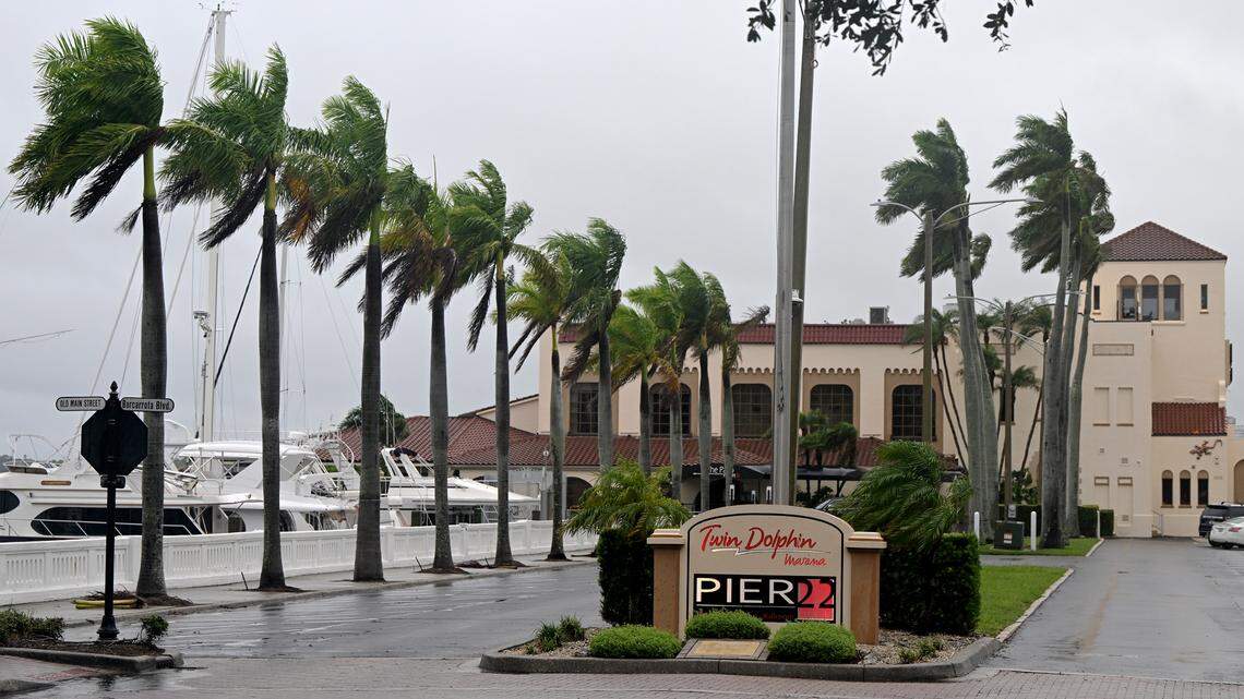 Here’s how to follow the latest Hurricane Milton news via radio even if you lose power