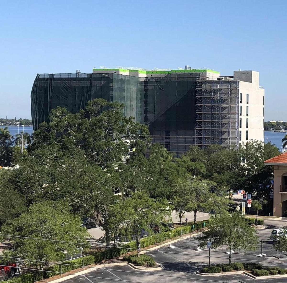 Sarasota-based Oak & Stone has announced it will be the featured restaurant atop the new Spring Hill Suites hotel under construction in the 100 block of Old Main Street.