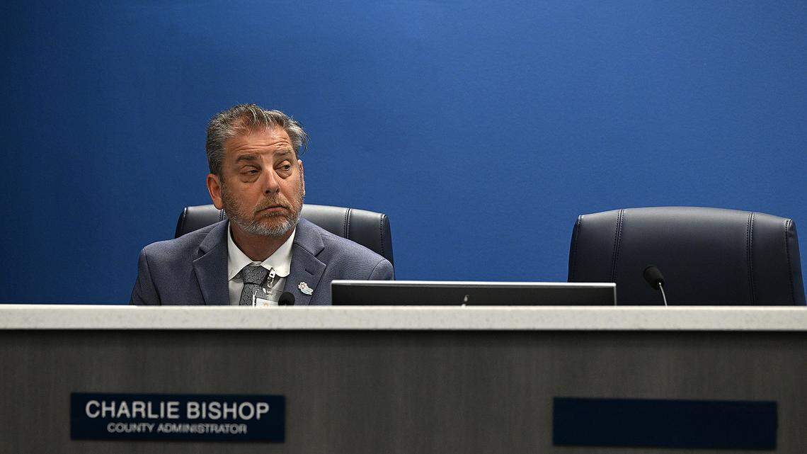 Will Manatee County administrator stay or go? His contract is up for debate