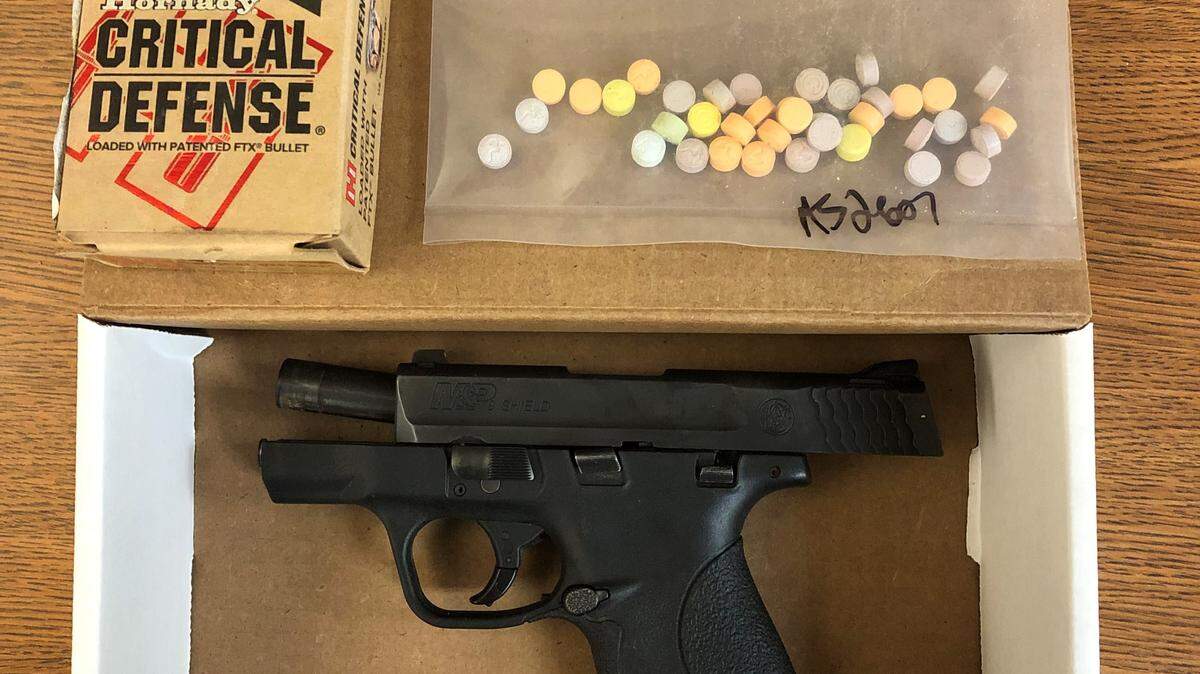 Sarasota County Sheriff’s Office arrested a man Tuesday after a traffic stop for an expired tag revealed drugs and an illegal weapon possession.