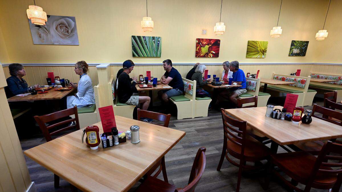 The spacious dining room at the Toasted Mango Cafe in Holmes Beach.
