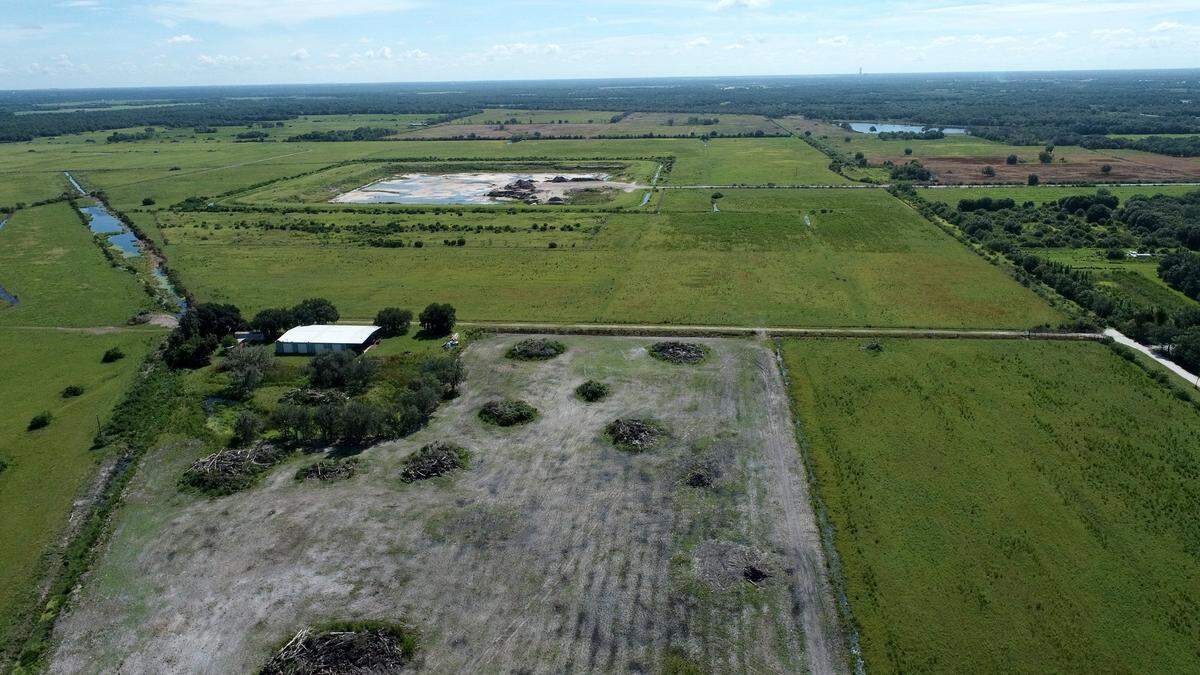 Newport Isles, a 1,555-acre development, is bringing 3,382 more homes to Manatee County’s North River area and could also see new port facilities. This drone shot is from 14000 Grass Farm Rd. looking East.