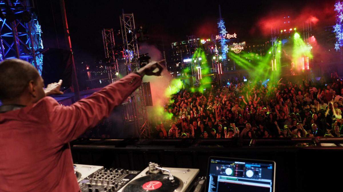 EVE 2015 at Universal CityWalk at Universal Orlando Resort