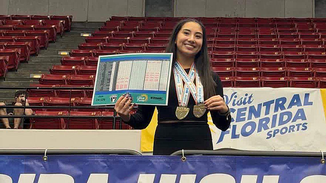 This Manatee County school just made history at Florida weightlifting meet