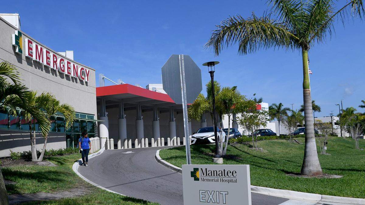 Manatee Memorial Hospital on Tuesday reported an incident involving patients’ protected health information. The hospital is shown in this 2020 Bradenton Herald file photo.