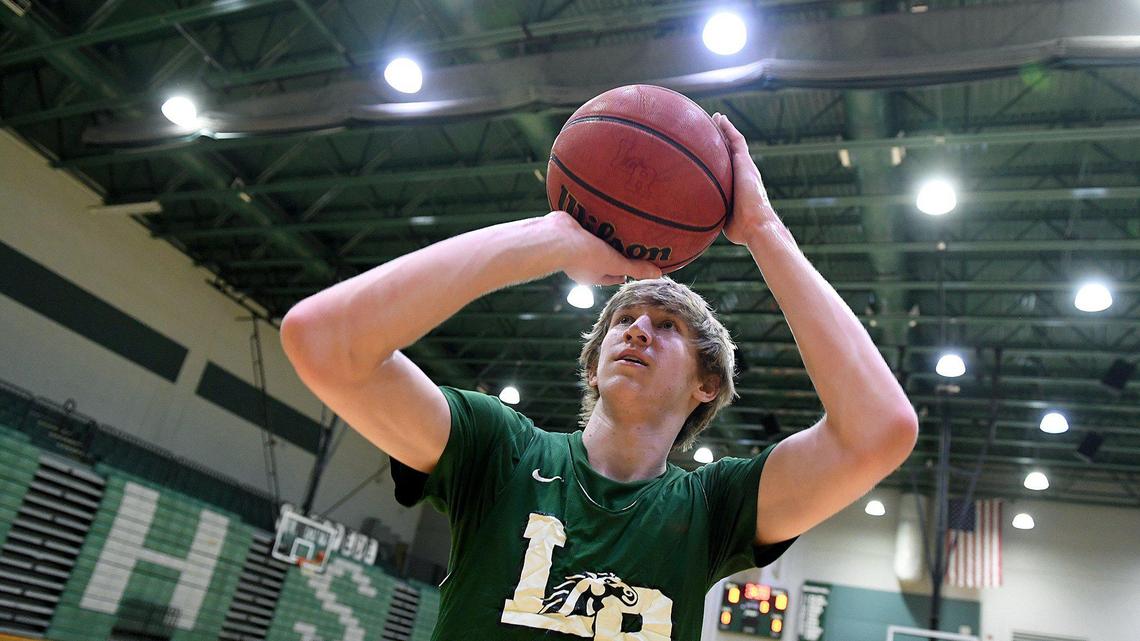 As Luke Lecroy grew into his role, so did Lakewood Ranch boys basketball team