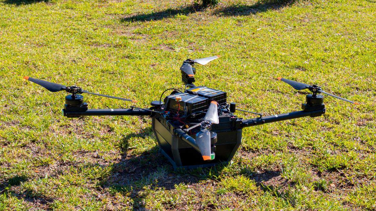 El proyecto de dron del Tampa General Hospital y Archer First Response Systems en el Condado Manatee, el primero en integrarse al sistema de emergencias . El dron puede entregar un desfibrilador y una dosis de Narcan.