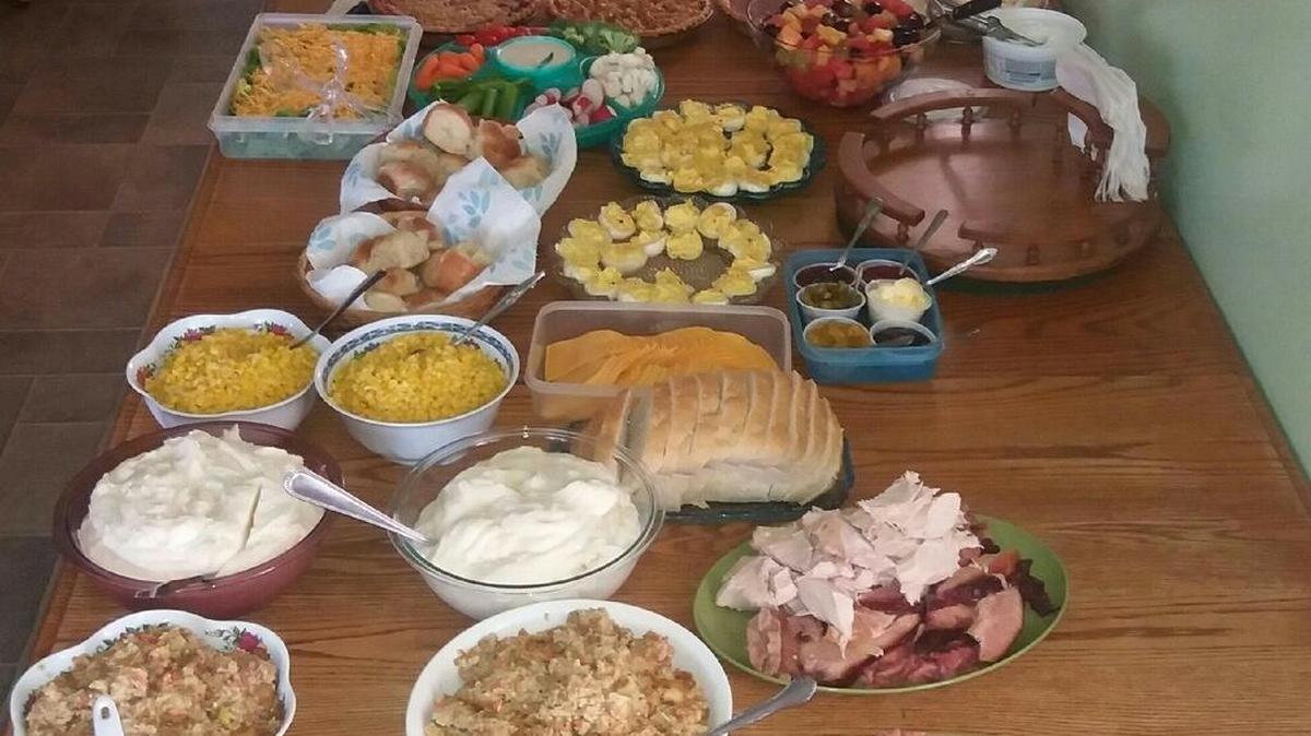 Lovina’s Thanksgiving menu included these mouthwatering dishes.