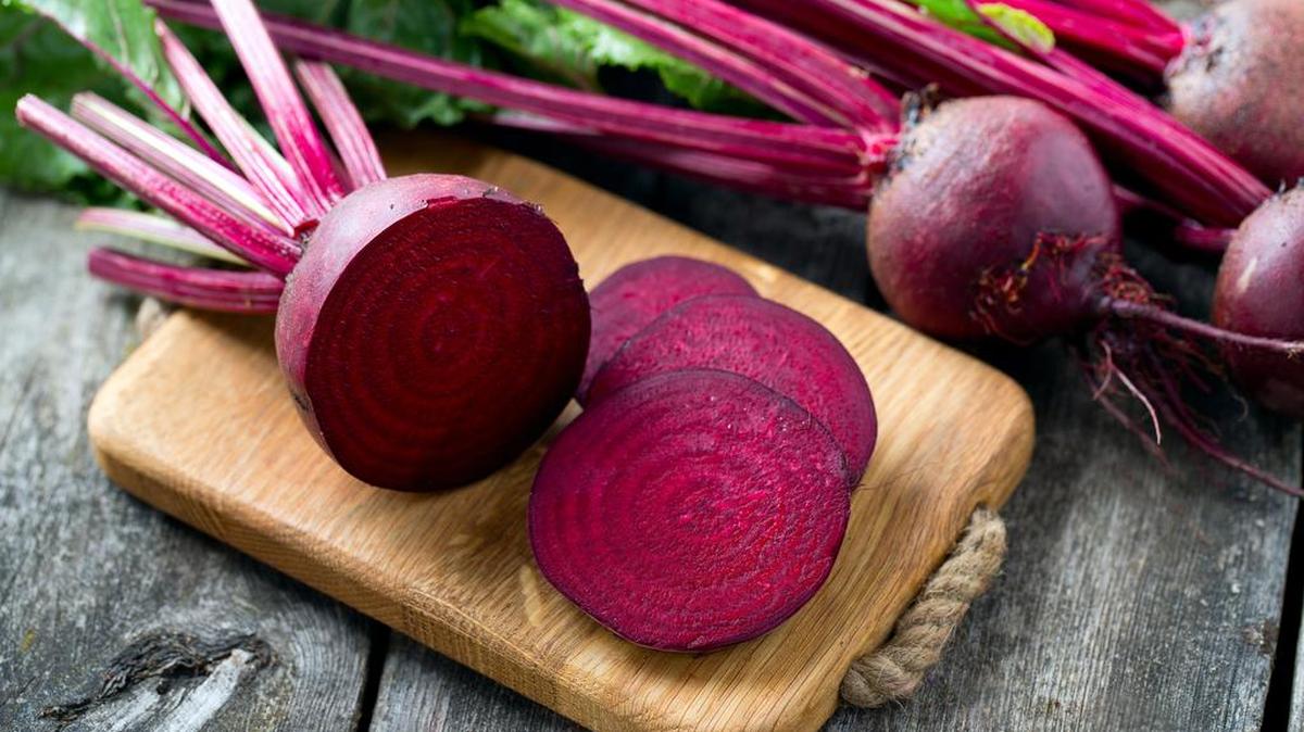 Beets are always cooked before serving and can be used whole, sliced, shredded and diced. The beet greens can be served raw in salads or cooked.