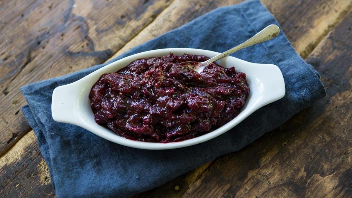 Figgy Cranberry Sauce