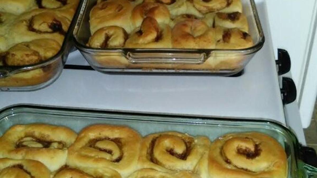 Elizabeth and Lovina made a huge batch of sweet rolls for a morning treat.
