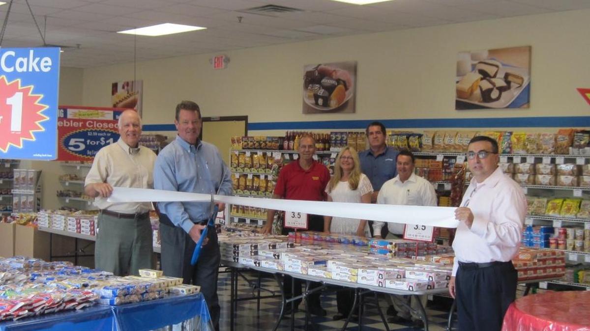 A ribbon cutting was held for Flowers Bakery Outlet Store, 720 Ninth St. E., Bradenton. The company offers several popular Flowers Bakery brands including Nature’s Own, Wonder, Bunny Bread and Tasty Kake pastries. For more information, call 941-238-6692. Do you have a ribbon cutting you’d like to submit? Send it to Angie Monroe at amonroe@bradenton.com. Photo courtesy of Manatee Chamber of Commerce.