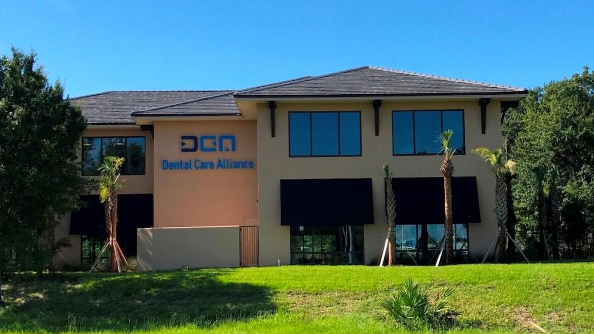 Halfacre Construction recently completed construction on a $1.7 million building for Dental Care Alliance at Lakewood Ranch.