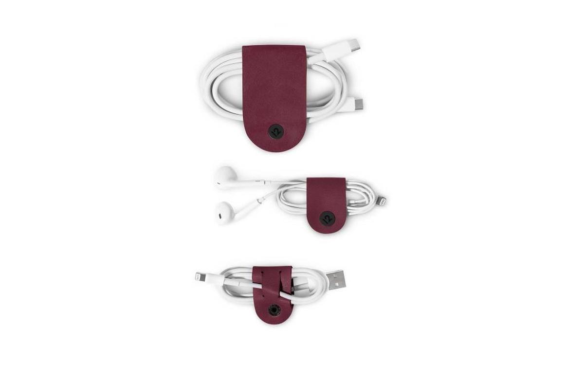 The CableSnap organizer from TwelveSouth.