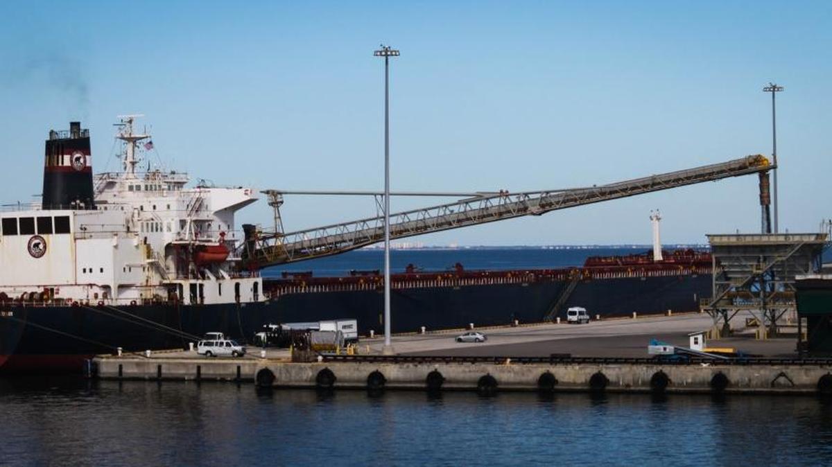 Port Manatee helps power the economic well being of Manatee and Sarasota counties, generating more than $2.3 billion in annual impact for the regional community while supporting more than 24,000 jobs.