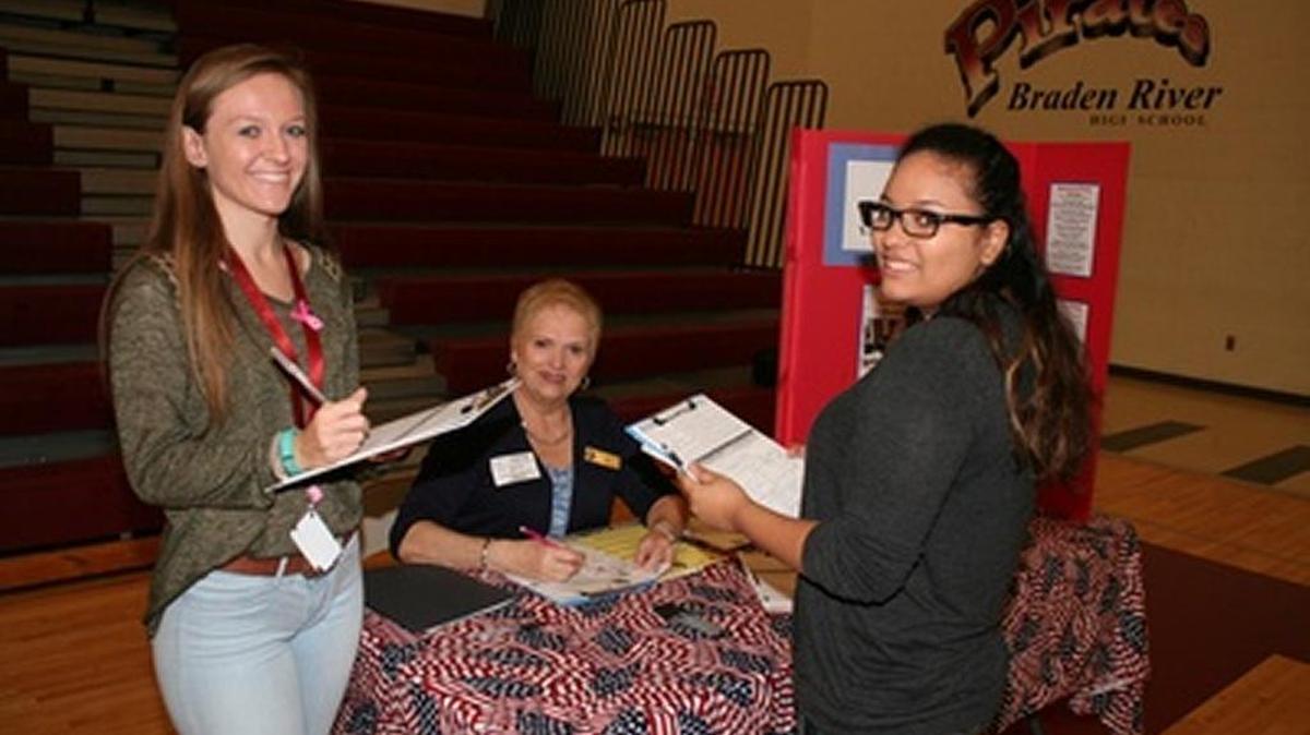 The Manatee Chamber is trying to give students a better understanding of personal finances through its The Big Bank Theory program.