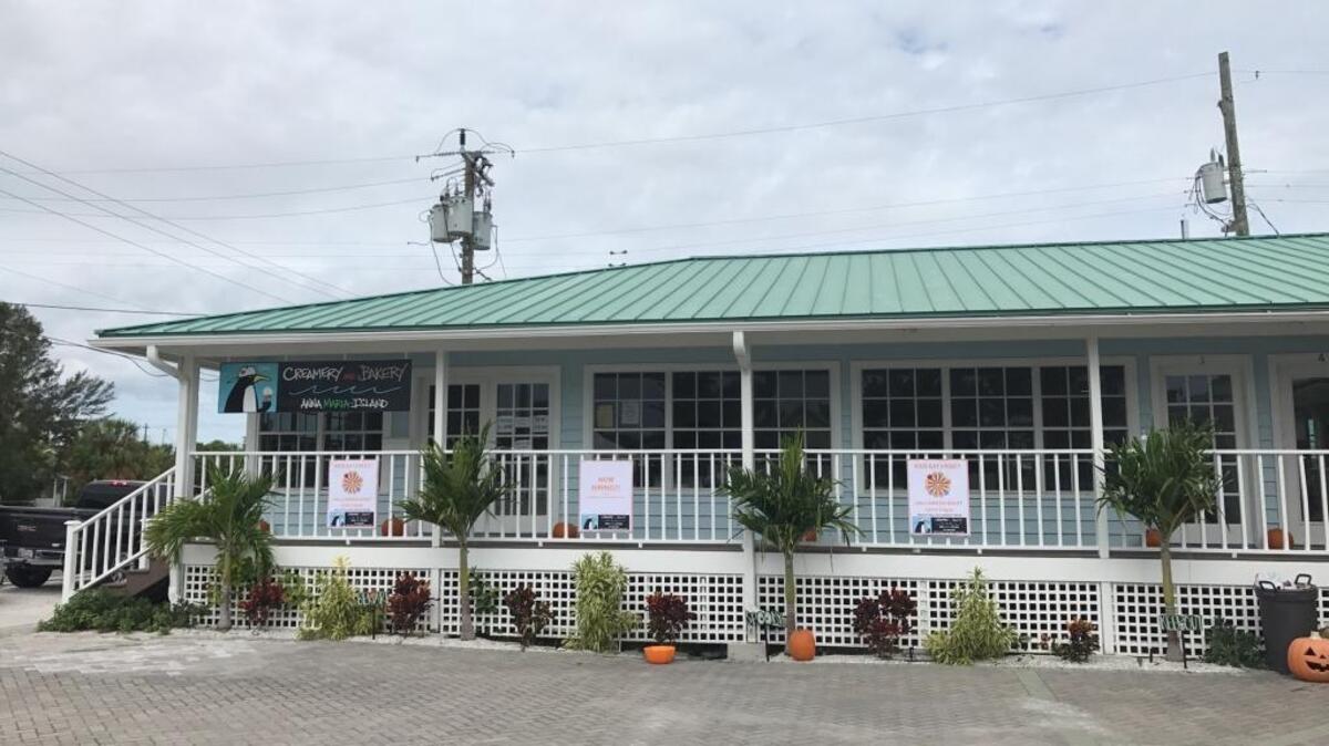 Anna Maria Island Creamery and Bakery offers free gelato for kids 5-8 p.m. on Halloween