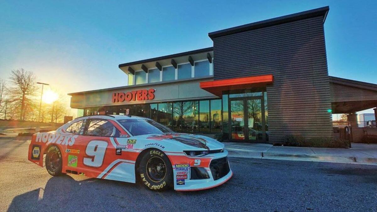 Chase Elliott’s No. 9 show car will be at several South Florida Hooters restaurants this year.