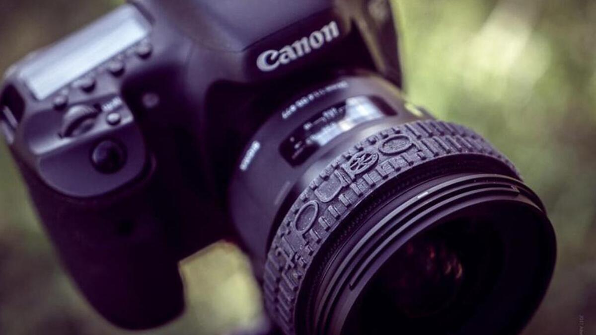 The band.it camera lens accessory.