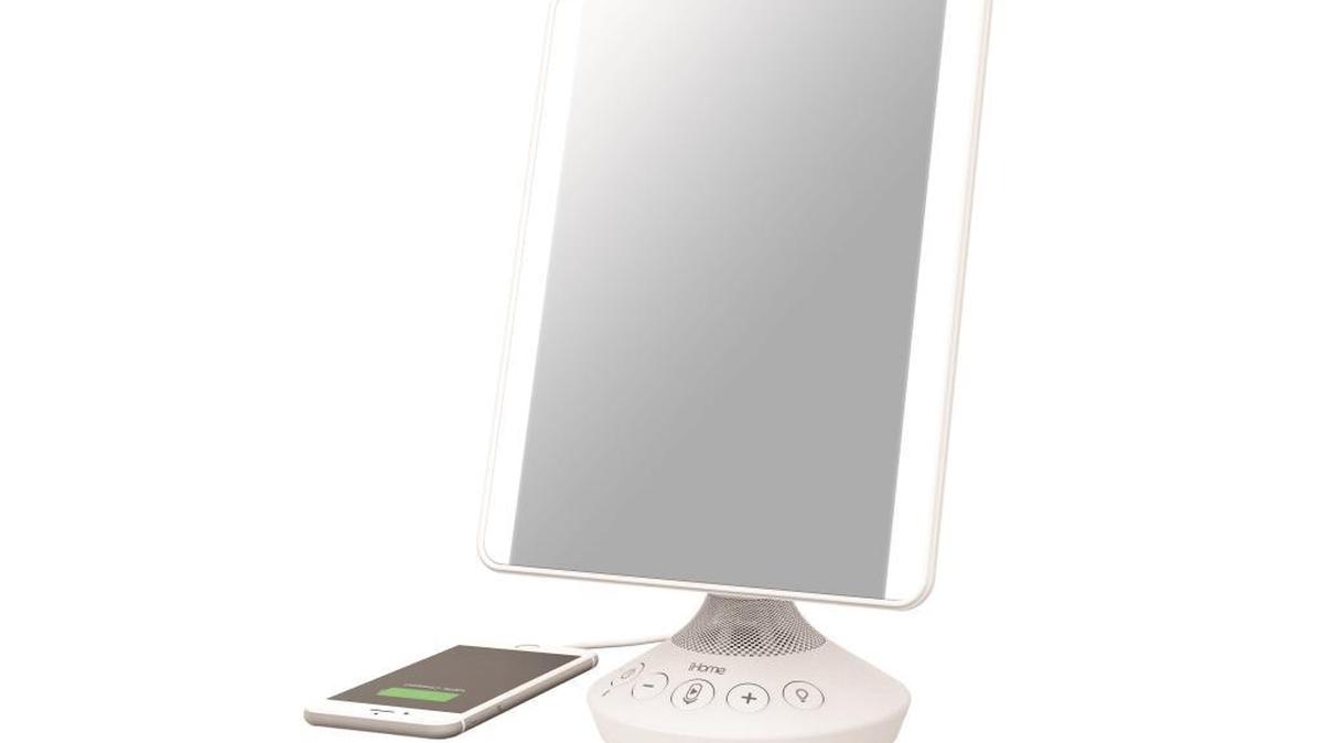 The new vanity mirror from iHome.