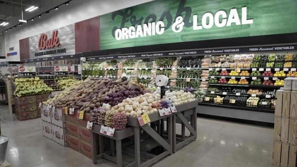The Lakewood Ranch Earth Fare will become the organic grocery chain’s eighth Florida location.