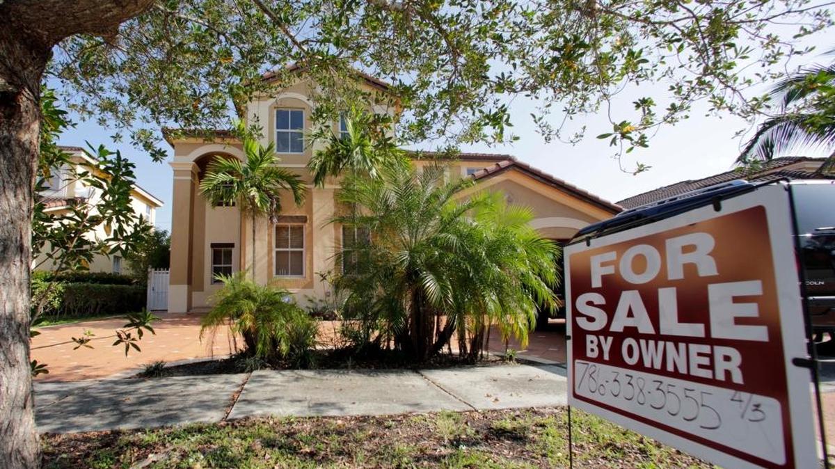 Sales of existing homes rose 18.4 percent last month in Manatee County when compared to the same time last year. Sarasota County had a 5.2 percent year-over-year improvement.