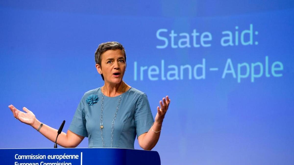 European Union Competition Commissioner Margrethe Vestager says that Ireland gave illegal tax benefits to Apple Inc. and must now recover the unpaid back taxes from the U.S. technology company, plus interest.
