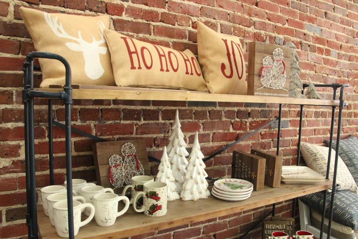 Madeline’s Boutique, opening Saturday, has Christmas gift items along with a selection of southern charm women’s fashions.