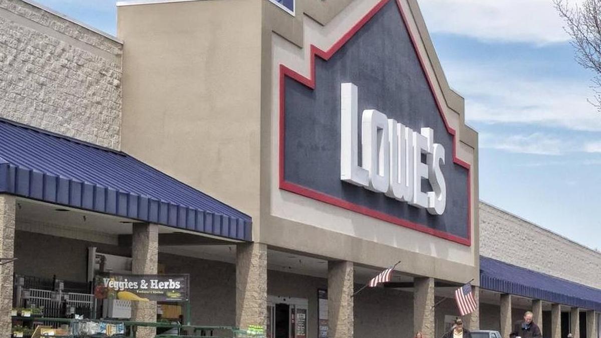 Lowe’s, the second-largest U.S. home improvement retailer behind Home Depot, is planning to cut thousands of workers and shuffle jobs.