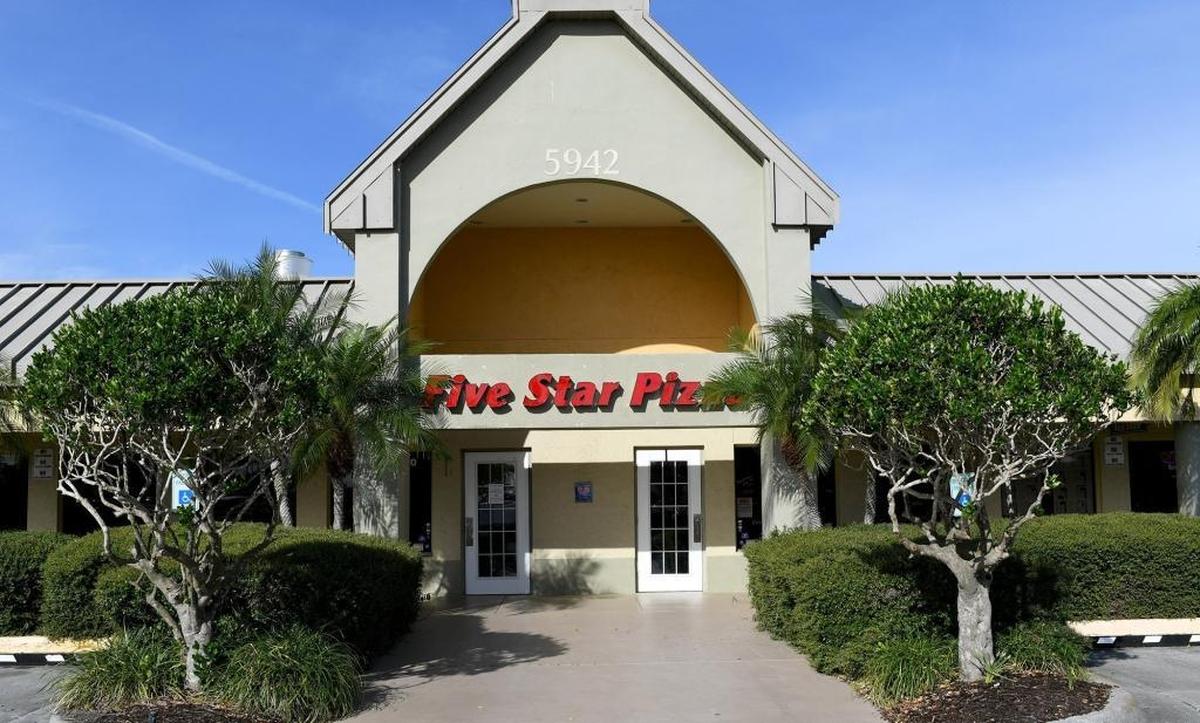 Bradenton’s Five Star Pizza is located at 5942 34th St. W.