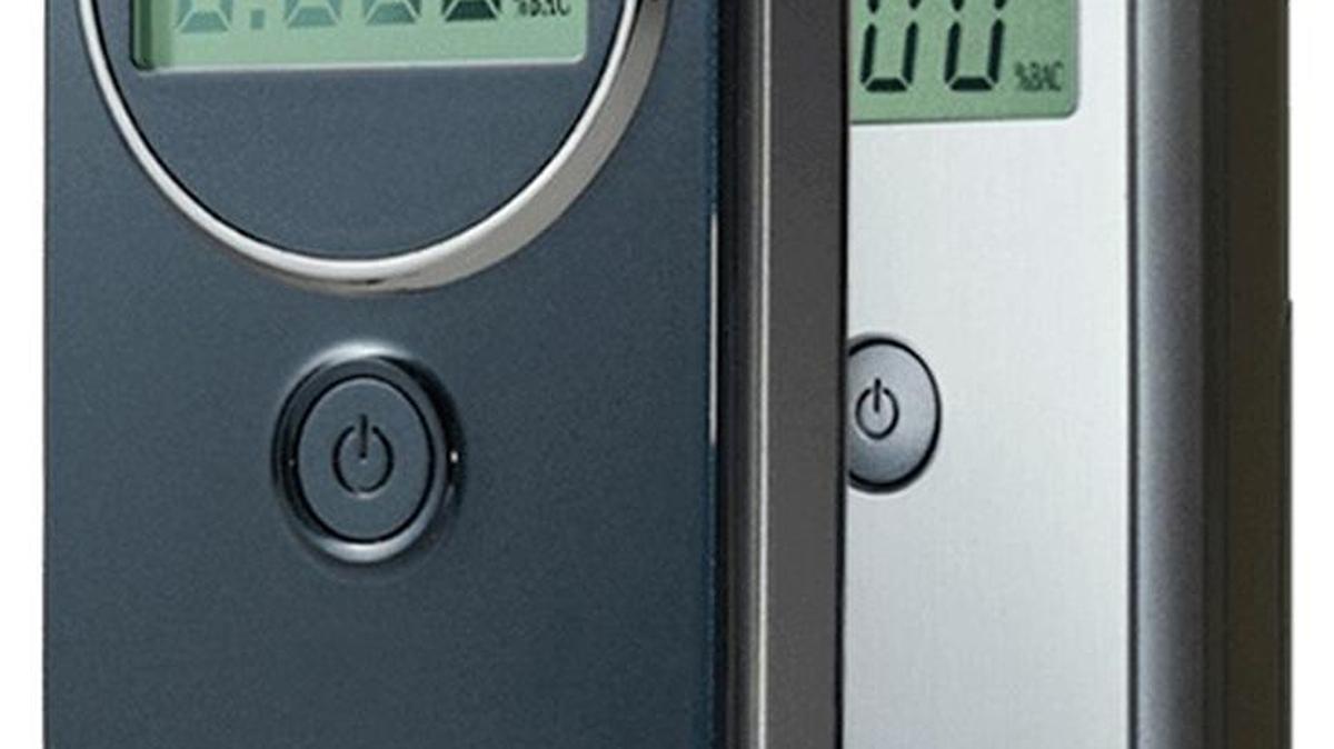 The Alcomate Revo breathalyzer.