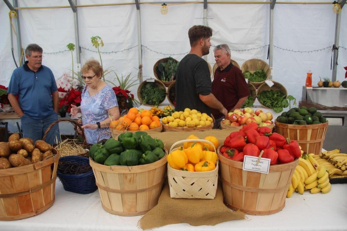 Geraldson Farm Market at Gamble Creek Farm is now open at 14950 Golf Course Road to serve the rapidly growing Parrish area. The market offers organic and hydroponic produce, farm-fresh eggs, fresh baked bread, local honey and more from 10 a.m.-4 p.m. Wednesday through Saturday.