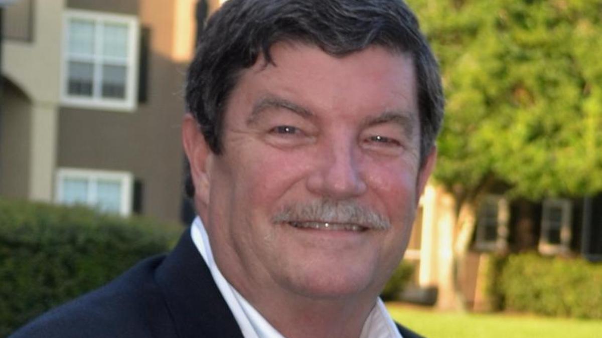 Blake Jones, broker associate, Ascendia Real Estate.