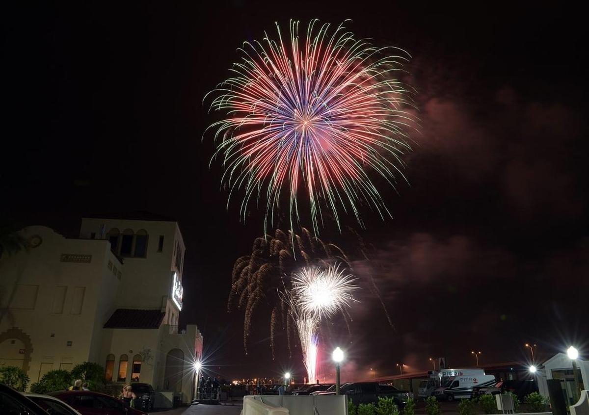 The annual Fourth of July fireworks show over the Manatee River draws crowds on both sides of the Green Bridge.