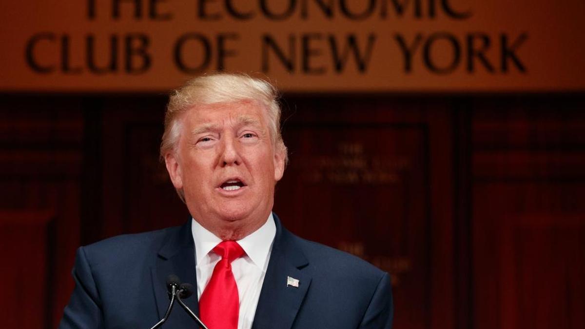 Republican presidential candidate Donald Trump said his plans would raise the nation’s economic growth rate to at least 3.5 percent, well above its current rate of about 2 percent.