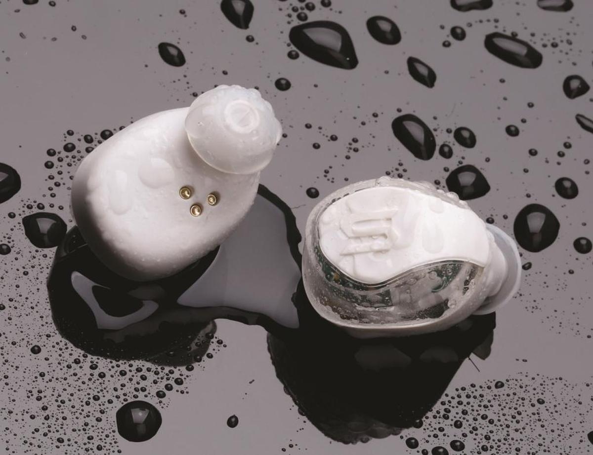 The Soul X-SHOCK earbuds.