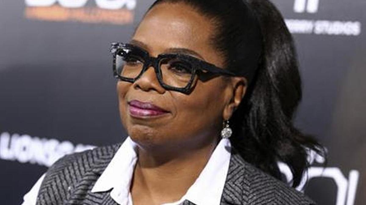 Oprah Winfrey is starting a joint venture with Kraft Heinz called Mealtime Stories, aiming to make nutritious food more widely available.